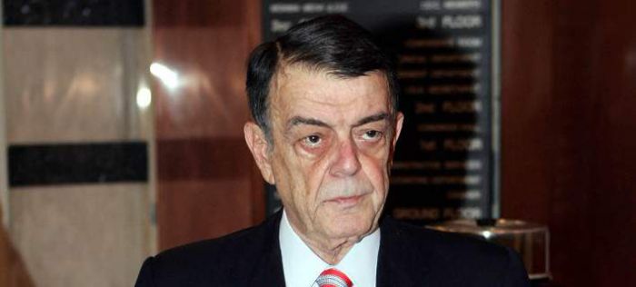 &Epsilon;&kappa;&tau;&alpha;&kappa;&tau;&omicron;: &Pi;έ&theta;&alpha;&nu;&epsilon; &omicron; &Mu;ί&nu;&omega;&alpha;&sigmaf; &Kappa;&upsilon;&rho;&iota;&alpha;&kappa;&omicron;ύ -&Sigma;&epsilon; &eta;&lambda;&iota;&kappa;ί&alpha; 75 &epsilon;&tau;ώ&nu;