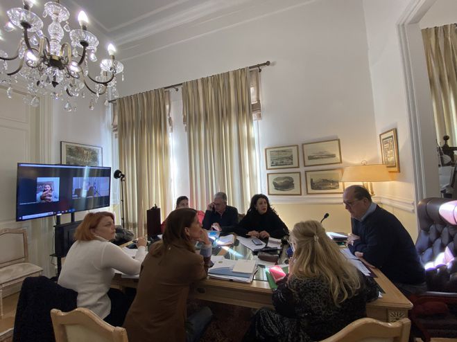 &Delta;&rho;ά&sigma;&epsilon;&iota;&sigmaf; &gamma;&iota;&alpha; &tau;&eta;&nu; &tau;&omicron;&upsilon;&rho;&iota;&sigma;&tau;&iota;&kappa;ή &pi;&rho;&omicron;&beta;&omicron;&lambda;ή &tau;&eta;&sigmaf; &alpha;&pi;ό &tau;&eta;&nu; &Pi;&epsilon;&rho;&iota;&phi;έ&rho;&epsilon;&iota;&alpha; &Pi;&epsilon;&lambda;&omicron;&pi;&omicron;&nu;&nu;ή&sigma;&omicron;&upsilon;