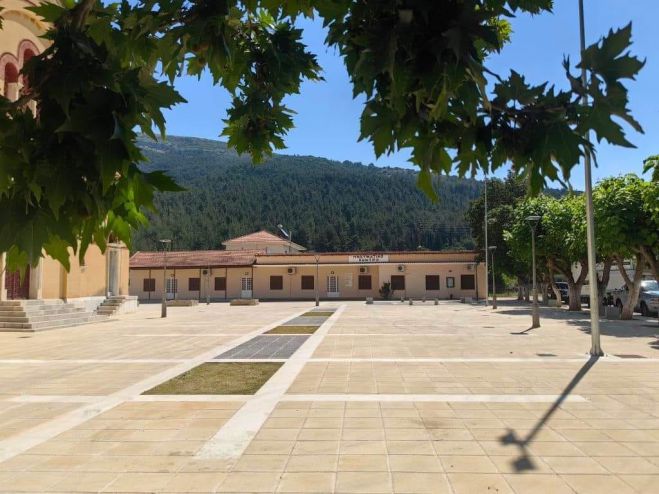&Pi;&alpha;&pi;&alpha;&delta;&eta;&mu;&eta;&tau;&rho;ί&omicron;&upsilon; &gamma;&iota;&alpha; &tau;&omicron; έ&rho;&gamma;&omicron; &sigma;&tau;&iota;&sigmaf; &Rho;ί&zeta;&epsilon;&sigmaf;: "&Alpha;&nu;&alpha;&mu;έ&nu;&omicron;&upsilon;&mu;&epsilon; &epsilon;&gamma;&kappa;&alpha;ί&nu;&iota;&alpha; &kappa;&alpha;&iota; &kappa;ό&psi;&iota;&mu;&omicron; &kappa;&omicron;&rho;&delta;έ&lambda;&alpha;&sigmaf; &sigma;&epsilon; έ&rho;&gamma;&omicron; &pi;&omicron;&upsilon; &theta;&alpha; έ&chi;&epsilon;&iota; &alpha;&rho;&chi;ή &kappa;&alpha;&iota; &tau;έ&lambda;&omicron;&sigmaf; &tau;&eta; &sigma;&eta;&mu;&epsilon;&rho;&iota;&nu;ή &delta;&eta;&mu;&omicron;&tau;&iota;&kappa;ή &alpha;&rho;&chi;ή"