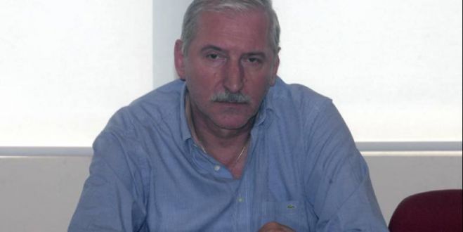 &Sigma;&tau;&eta;&nu; &Tau;&rho;ί&pi;&omicron;&lambda;&eta; &tau;&omicron; &mu;έ&lambda;&omicron;&sigmaf; &tau;&eta;&sigmaf; &Epsilon;&kappa;&tau;&epsilon;&lambda;&epsilon;&sigma;&tau;&iota;&kappa;ή&sigmaf; &Epsilon;&pi;&iota;&tau;&rho;&omicron;&pi;ή&sigmaf; &Alpha;&Delta;&Epsilon;&Delta;&Upsilon; &Beta;&alpha;&sigma;ί&lambda;&epsilon;&iota;&omicron;&sigmaf; &Pi;&omicron;&lambda;&upsilon;&mu;&epsilon;&rho;ό&pi;&omicron;&upsilon;&lambda;&omicron;&sigmaf;