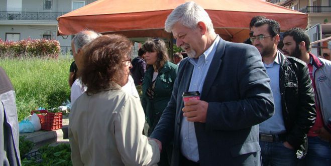 &Omicron; &Delta;&eta;&mu;ή&tau;&rho;&eta;&sigmaf; &Pi;&alpha;&upsilon;&lambda;ή&sigmaf; &sigma;&tau;&iota;&sigmaf; &Lambda;&alpha;ϊ&kappa;έ&sigmaf; &Alpha;&gamma;&omicron;&rho;έ&sigmaf; &tau;&eta;&sigmaf; &Tau;&rho;ί&pi;&omicron;&lambda;&eta;&sigmaf;