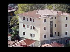 &Mu;&epsilon;&gamma;ά&lambda;&epsilon;&sigmaf; &epsilon;&lambda;&lambda;&epsilon;ί&psi;&epsilon;&iota;&sigmaf; &sigma;&tau;&omicron;&nu; &tau;&omicron;&mu;έ&alpha; &tau;&eta;&sigmaf; &Upsilon;&gamma;&epsilon;ί&alpha;&sigmaf; &sigma;&tau;&eta; &Gamma;&omicron;&rho;&tau;&upsilon;&nu;ί&alpha;