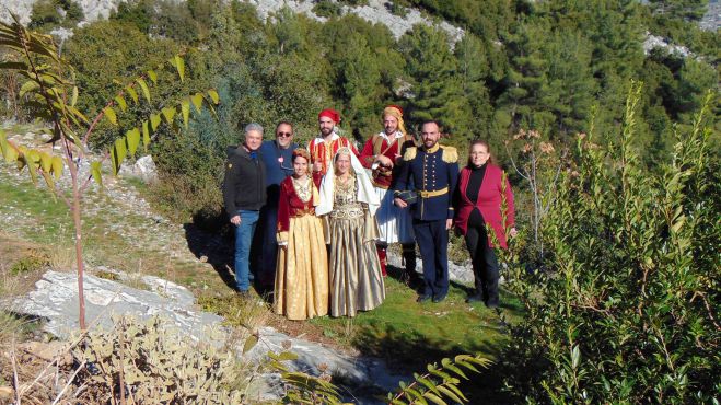 &Epsilon;&rho;&gamma;&alpha;&sigma;&tau;ή&rho;&iota;&omicron; &Pi;&alpha;&rho;&alpha;&delta;&omicron;&sigma;&iota;&alpha;&kappa;&omicron;ύ &epsilon;&nu;&delta;ύ&mu;&alpha;&tau;&omicron;&sigmaf; &Nu;ί&kappa;&eta;&sigmaf; &Kappa;&omicron;ύ&rho;&tau;&alpha;&lambda;&eta; - &Kappa;&omicron;ύ&lambda;&eta; | &Eta; &phi;&omega;&tau;&omicron;&gamma;&rho;ά&phi;&eta;&sigma;&eta; &gamma;&iota;&alpha; &tau;&omicron; &eta;&mu;&epsilon;&rho;&omicron;&lambda;ό&gamma;&iota;&omicron; &tau;&omicron;&upsilon; 2024