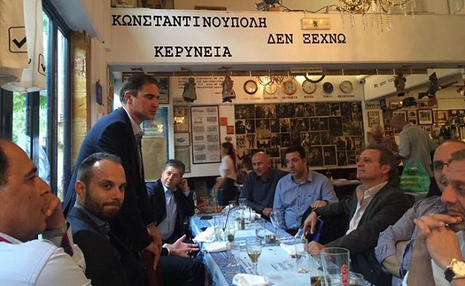 &Omicron; &Alpha;&sigma;&tau;έ&rho;&alpha;&sigmaf; &sigma;&tau;&eta;&nu; &Kappa;ύ&pi;&rho;&omicron;: &laquo;&Kappa;&omega;&nu;&sigma;&tau;&alpha;&nu;&tau;&iota;&nu;&omicron;ύ&pi;&omicron;&lambda;&eta; -&Kappa;&epsilon;&rho;ύ&nu;&epsilon;&iota;&alpha;: &Delta;&Epsilon;&Nu; &Xi;&Epsilon;&Chi;&Nu;&Omega;&raquo;