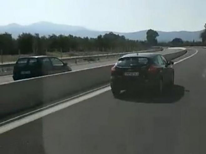 &Omicron;&delta;&eta;&gamma;ό&sigmaf; &mu;&pi;ή&kappa;&epsilon; &alpha;&nu;ά&pi;&omicron;&delta;&alpha; &sigma;&tau;&omicron;&nu; &alpha;&upsilon;&tau;&omicron;&kappa;&iota;&nu;&eta;&tau;ό&delta;&rho;&omicron;&mu;&omicron; "&Kappa;&alpha;&lambda;&alpha;&mu;ά&tau;&alpha; - &Tau;&rho;ί&pi;&omicron;&lambda;&eta;" (vd)