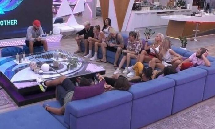 &Sigma;&tau;&omicron;&nu; &Sigma;&Kappa;&Alpha;&Iota; &sigma;&kappa;έ&phi;&tau;&omicron;&nu;&tau;&alpha;&iota; &nu;&alpha; &beta;ά&lambda;&omicron;&upsilon;&nu; &pi;&rho;ό&omega;&rho;&omicron; &tau;έ&lambda;&omicron;&sigmaf; &gamma;&iota;&alpha; &tau;&omicron; Big Brother