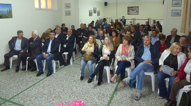 &laquo;&Tau;&rho;ί&pi;&omicron;&lambda;&eta; &Alpha;ύ&rho;&iota;&omicron;: &laquo;&Tau;&alpha; &alpha;&gamma;&rho;&omicron;&tau;&iota;&kappa;ά &pi;&rho;&omicron;ϊό&nu;&tau;&alpha; &tau;&omicron;&upsilon; &Delta;ή&mu;&omicron;&upsilon; &mu;&alpha;&sigmaf; &pi;&rho;έ&pi;&epsilon;&iota; &nu;&alpha; &alpha;&pi;&omicron;&kappa;&tau;ή&sigma;&omicron;&upsilon;&nu; &Tau;&omicron;&pi;&iota;&kappa;ό &Sigma;ή&mu;&alpha; &Pi;&omicron;&iota;ό&tau;&eta;&tau;&alpha;&sigmaf;&raquo;