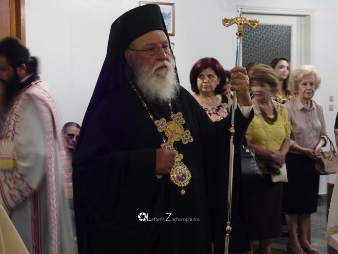 &Eta; &gamma;&iota;&omicron;&rho;&tau;ή &tau;&eta;&sigmaf; &Alpha;&gamma;ί&alpha;&sigmaf; &Pi;&alpha;&rho;&alpha;&sigma;&kappa;&epsilon;&upsilon;ή&sigmaf; &sigma;&tau;&omicron; Ί&delta;&rho;&upsilon;&mu;&alpha; &Pi;&rho;&omicron;&sigma;&tau;&alpha;&sigma;ί&alpha;&sigmaf; &Tau;&upsilon;&phi;&lambda;ώ&nu; &Tau;&rho;ί&pi;&omicron;&lambda;&eta;&sigmaf; (&epsilon;&iota;&kappa;ό&nu;&epsilon;&sigmaf;)