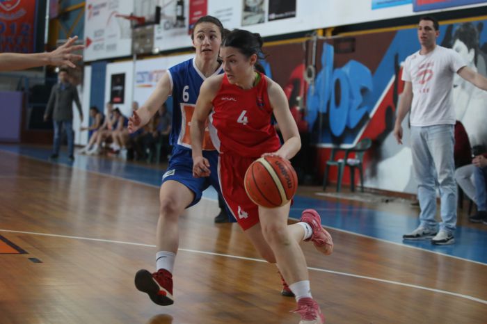 &Gamma;&upsilon;&nu;&alpha;&iota;&kappa;&epsilon;ί&omicron; &mu;&pi;ά&sigma;&kappa;&epsilon;&tau; | Έ&chi;&alpha;&sigma;&epsilon; &eta; Ά&mu;&iota;&lambda;&lambda;&alpha; &sigma;&tau;&eta;&nu; &Eta;&lambda;&iota;&omicron;ύ&pi;&omicron;&lambda;&eta;