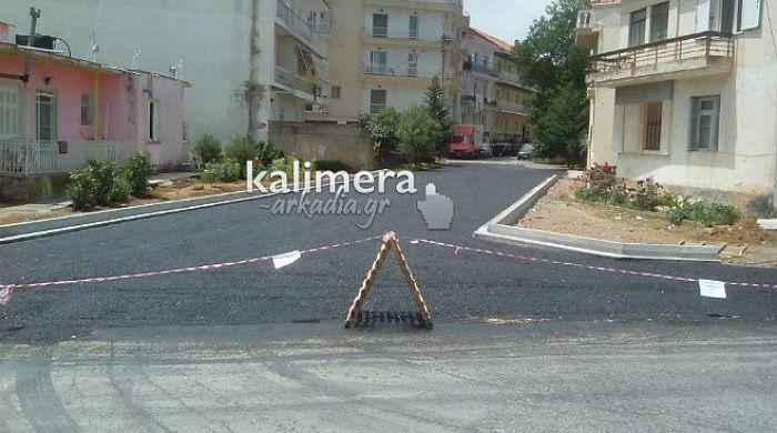 &Kappa;&lambda;&epsilon;&iota;&sigma;&tau;ό &tau;&mu;ή&mu;&alpha; &tau;&eta;&sigmaf; &omicron;&delta;&omicron;ύ &laquo;&Pi;&epsilon;&tau;&mu;&epsilon;&zeta;ά&raquo; &lambda;ό&gamma;&omega; &hellip; &pi;ί&sigma;&sigma;&alpha;&sigmaf;! (&epsilon;&iota;&kappa;ό&nu;&epsilon;&sigmaf;)