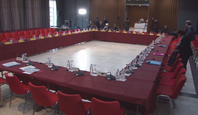 &Pi;&epsilon;&rho;&iota;&phi;&epsilon;&rho;&epsilon;&iota;&alpha;&kappa;ό &Sigma;&upsilon;&mu;&beta;&omicron;ύ&lambda;&iota;&omicron; | &Delta;&iota;&pi;&lambda;ή &sigma;&upsilon;&nu;&epsilon;&delta;&rho;ί&alpha;&sigma;&eta; &tau;&eta; &Delta;&epsilon;&upsilon;&tau;έ&rho;&alpha; &sigma;&tau;&eta;&nu; &Tau;&rho;ί&pi;&omicron;&lambda;&eta;
