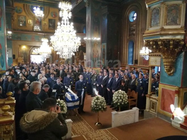&Eta; &Alpha;&rho;&kappa;&alpha;&delta;ί&alpha; &theta;&rho;&eta;&nu;&epsilon;ί | &Tau;&alpha; &phi;&omega;&tau;&omicron;&gamma;&rho;&alpha;&phi;&iota;&kappa;ά "&kappa;&lambda;&iota;&kappa;" &alpha;&pi;ό &tau;&eta;&nu; &kappa;&eta;&delta;&epsilon;ί&alpha; &tau;&omicron;&upsilon; &Mu;ά&rho;&iota;&omicron;&upsilon; ...
