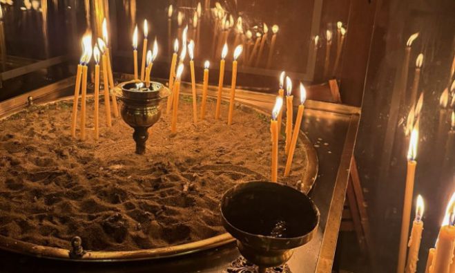 &Tau;&omicron; &Pi;&alpha;&lambda;&alpha;&mu;ά&rho;&iota; &Tau;&rho;&iota;&kappa;&omicron;&lambda;ώ&nu;&omega;&nu; &alpha;&pi;&omicron;&chi;&alpha;&iota;&rho;&epsilon;&tau;ά &tau;&omicron;&nu; &Gamma;&epsilon;ώ&rho;&gamma;&iota;&omicron; &Chi;ί&nu;&eta;