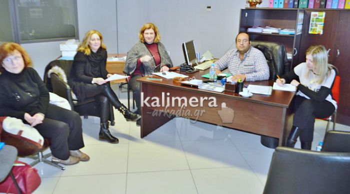&Lambda;ύ&sigma;&epsilon;&iota;&sigmaf; &gamma;&iota;&alpha; &tau;&alpha; &alpha;&delta;έ&sigma;&pi;&omicron;&tau;&alpha; &alpha;&nu;&alpha;&zeta;&eta;&tau;ά &eta; &epsilon;&pi;&iota;&tau;&rho;&omicron;&pi;ή &pi;&omicron;&upsilon; &delta;&eta;&mu;&iota;&omicron;&upsilon;&rho;&gamma;ή&theta;&eta;&kappa;&epsilon; &sigma;&tau;&eta;&nu; &Tau;&rho;ί&pi;&omicron;&lambda;&eta;! (vd)