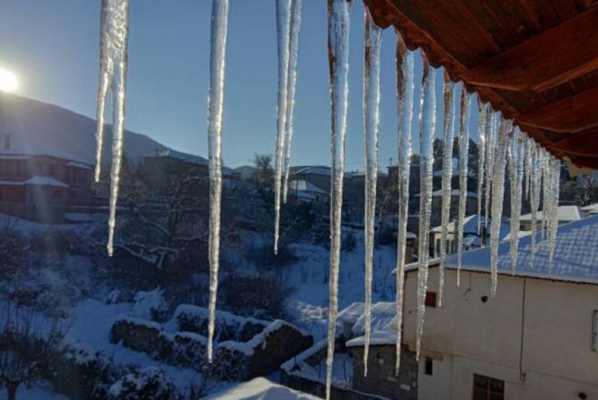 &Xi;&epsilon;&pi;ά&gamma;&iota;&alpha;&sigma;&epsilon; &eta; &Alpha;&rho;&kappa;&alpha;&delta;ί&alpha; | &Sigma;&epsilon; &pi;&omicron;&iota;&alpha; &pi;&epsilon;&rho;&iota;&omicron;&chi;ή &eta; &theta;&epsilon;&rho;&mu;&omicron;&kappa;&rho;&alpha;&sigma;ί&alpha; έ&phi;&tau;&alpha;&sigma;&epsilon; &sigma;&tau;&omicron;&upsilon;&sigmaf; -9.6&omicron;C!