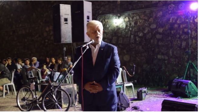 &Sigma;&tau;&omicron; &alpha;&nu;&tau;ά&mu;&omega;&mu;&alpha; &tau;&omega;&nu; &alpha;&pi;&alpha;&nu;&tau;&alpha;&chi;&omicron;ύ &Lambda;&omicron;&upsilon;&kappa;&alpha;ϊ&tau;ώ&nu; &omicron; &Delta;ή&mu;&alpha;&rho;&chi;&omicron;&sigmaf; &Tau;&rho;ί&pi;&omicron;&lambda;&eta;&sigmaf; &Delta;&eta;&mu;ή&tau;&rho;&eta;&sigmaf; &Pi;&alpha;&upsilon;&lambda;ή&sigmaf; (vd)