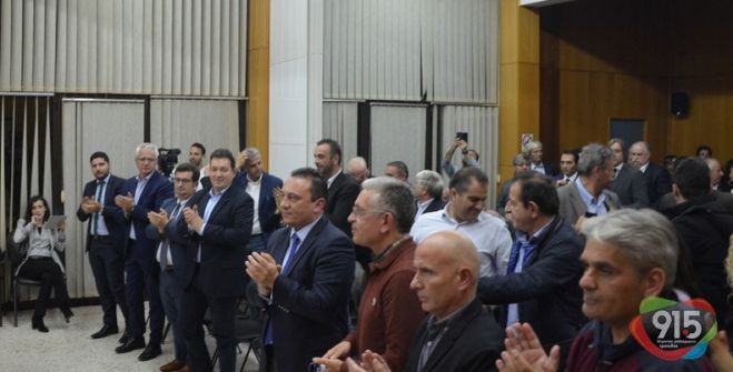 &Pi;&alpha;&rho;&omicron;&upsilon;&sigma;ί&alpha;&sigma;&eta; &Nu;ί&kappa;&alpha; &sigma;&tau;&eta; &Nu;&Delta; &Alpha;&rho;&kappa;&alpha;&delta;ί&alpha;&sigmaf; | &Pi;&alpha;&rho;ώ&nu; &kappa;&alpha;&iota; &omicron; &Gamma;&iota;ά&nu;&nu;&eta;&sigmaf; &Kappa;&alpha;&tau;&sigma;ί&rho;&eta;&sigmaf;!