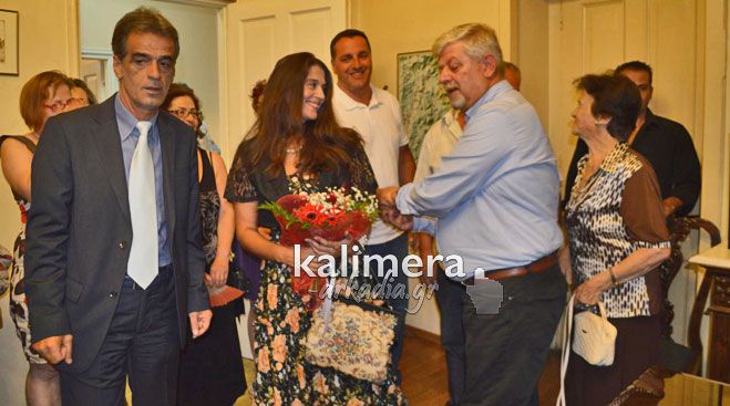 &Omicron;&rho;&kappa;ί&sigma;&tau;&eta;&kappa;&epsilon; &delta;&eta;&mu;&omicron;&tau;&iota;&kappa;ή &sigma;ύ&mu;&beta;&omicron;&upsilon;&lambda;&omicron;&sigmaf; &eta; &Alpha;&nu;&tau;&omega;&nu;ί&alpha; &Gamma;&iota;&alpha;&nu;&nu;&omicron;ύ&lambda;&eta; &ndash; &Nu;έ&omicron; &mu;ή&nu;&upsilon;&mu;&alpha; &Pi;&alpha;&upsilon;&lambda;ή &gamma;&iota;&alpha; &sigma;&upsilon;&nu;&epsilon;&rho;&gamma;&alpha;&sigma;ί&alpha; (vd)