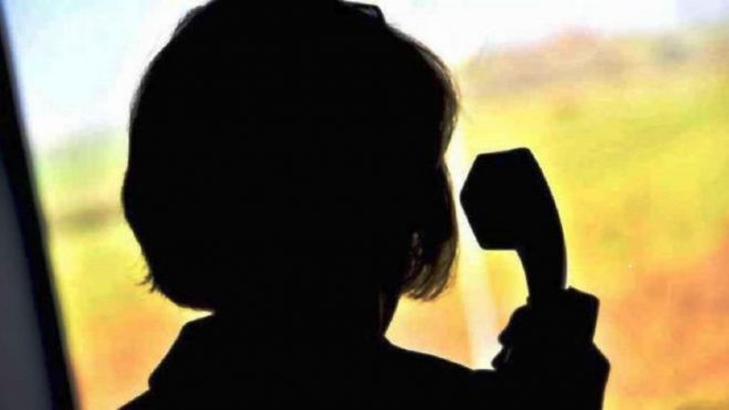 &Tau;&rho;ί&pi;&omicron;&lambda;&eta;: &Pi;&alpha;&rho;ί&sigma;&tau;&alpha;&nu;&alpha;&nu; &tau;&omicron;&upsilon;&sigmaf; &upsilon;&pi;&alpha;&lambda;&lambda;ή&lambda;&omicron;&upsilon;&sigmaf; &tau;&eta;&sigmaf; &Delta;&Epsilon;&Eta; &ndash; &kappa;&alpha;&iota; &alpha;&pi;&omicron;&sigma;&pi;&omicron;ύ&sigma;&alpha;&nu; &chi;&rho;ή&mu;&alpha;&tau;&alpha; &kappa;&alpha;&iota; &chi;&rho;&upsilon;&sigma;&alpha;&phi;&iota;&kappa;ά