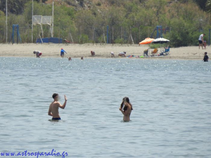 &Delta;&epsilon;&upsilon;&tau;έ&rho;&alpha; &tau;&omicron;&upsilon; &Pi;ά&sigma;&chi;&alpha; &mu;&epsilon; &beta;&omicron;&upsilon;&tau;&iota;έ&sigmaf; &sigma;&tau;&omicron; &Pi;&alpha;&rho;ά&lambda;&iota;&omicron; Ά&sigma;&tau;&rho;&omicron;&sigmaf;!