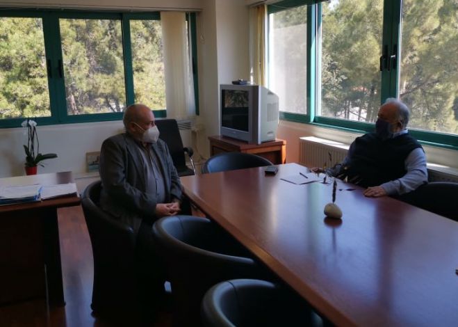 Παπαηλιού: &quot;Παναρκαδικό Νοσοκομείο και ΕΚΑΒ Τρίπολης χρειάζονται επειγόντως προσλήψεις&quot;!