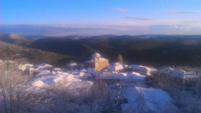 &Chi;&iota;ό&nu;&iota;&alpha; | &Sigma;&tau;&alpha; ... &lambda;&epsilon;&upsilon;&kappa;ά &xi;ύ&pi;&nu;&eta;&sigma;&epsilon; &omicron; Ά&gamma;&iota;&omicron;&sigmaf; &Pi;έ&tau;&rho;&omicron;&sigmaf; &Kappa;&upsilon;&nu;&omicron;&upsilon;&rho;ί&alpha;&sigmaf;! (&epsilon;&iota;&kappa;ό&nu;&epsilon;&sigmaf;)