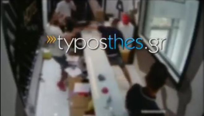 &Alpha;&pi;ί&sigma;&tau;&epsilon;&upsilon;&tau;&omicron; &xi;ύ&lambda;&omicron; &sigma;&epsilon; &gamma;&nu;&omega;&sigma;&tau;ό &xi;&epsilon;&nu;&omicron;&delta;&omicron;&chi;&epsilon;ί&omicron; &sigma;&tau;&eta; &Theta;&epsilon;&sigma;&sigma;&alpha;&lambda;&omicron;&nu;ί&kappa;&eta; (vd)