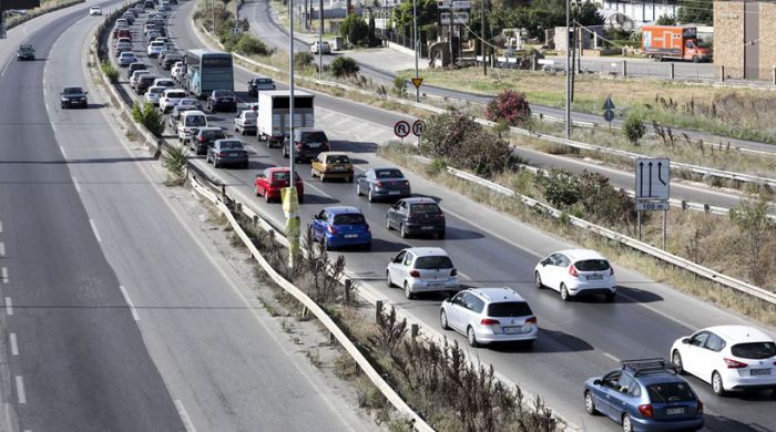 Τέλη κυκλοφορίας: «Ναυαγούν» τα σχέδια για αλλαγές