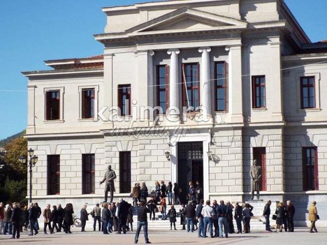 &Sigma;&epsilon; &alpha;&pi;&omicron;&chi;ή &pi;&rho;&omicron;&chi;&omega;&rho;&omicron;ύ&nu; &tau;&eta;&nu; &Pi;έ&mu;&pi;&tau;&eta; &omicron;&iota; &delta;&iota;&kappa;&eta;&gamma;ό&rho;&omicron;&iota; &tau;&eta;&sigmaf; &Tau;&rho;ί&pi;&omicron;&lambda;&eta;&sigmaf;