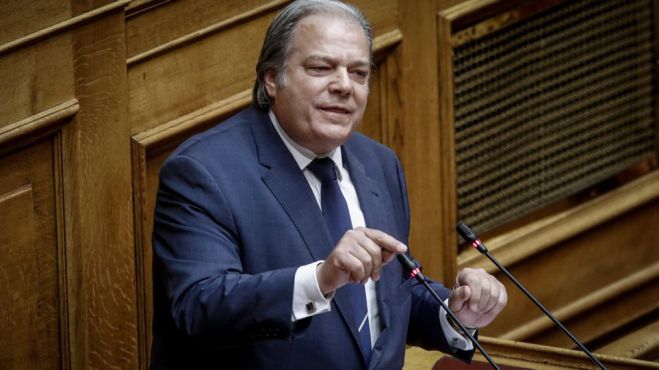 &quot;Βόμβα&quot; από βουλευτή των ΑΝΕΛ: &quot;Απειλούσαν τη ζωή μου, αν δεν ψήφιζα να πέσει η κυβέρνηση&quot;!