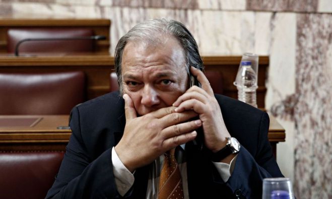 Ο Ρουβίκωνας «επισκέφθηκε» το γραφείο του Κατσίκη - Το αμφισβητεί ο βουλευτής!
