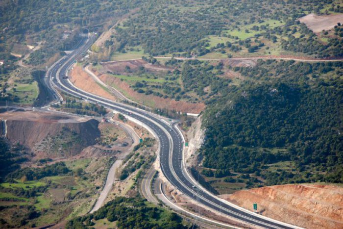 Κλείνει ο ένας κλάδος της σήραγγας Νεοχωρίου