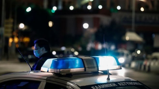 &Sigma;&epsilon; &pi;έ&nu;&tau;&epsilon; ά&tau;&omicron;&mu;&alpha; &epsilon;&pi;&iota;&tau;έ&theta;&eta;&kappa;&alpha;&nu; &omicron;&iota; &delta;&rho;ά&sigma;&tau;&epsilon;&sigmaf; &tau;&omicron;&upsilon; &phi;&omicron;&nu;&iota;&kappa;&omicron;ύ &epsilon;&pi;&epsilon;&iota;&sigma;&omicron;&delta;ί&omicron;&upsilon; &sigma;&tau;&eta; &Chi;&alpha;&rho;&iota;&lambda;ά&omicron;&upsilon; - Έ&nu;&alpha;&sigmaf; 19&chi;&rho;&omicron;&nu;&omicron;&sigmaf; &nu;&epsilon;&kappa;&rho;ό&sigmaf; &kappa;&alpha;&iota; &delta;ύ&omicron; &tau;&rho;&alpha;&upsilon;&mu;&alpha;&tau;ί&epsilon;&sigmaf;