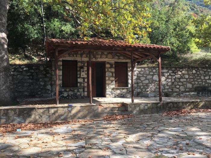 &Upsilon;&pi;&omicron;&gamma;&rho;&alpha;&phi;έ&sigmaf; &gamma;&iota;&alpha; έ&rho;&gamma;&omicron; &pi;&omicron;&upsilon; "&pi;&epsilon;&rho;ί&mu;&epsilon;&nu;&alpha;&nu; &pi;&omicron;&lambda;&lambda;ά &chi;&rho;ό&nu;&iota;&alpha; &sigma;&tau;&omicron; &Kappa;&omicron;&rho;&alpha;&kappa;&omicron;&beta;&omicron;ύ&nu;&iota;"