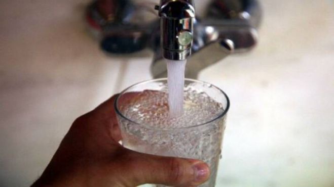 &Theta;&omicron;&lambda;ό&tau;&eta;&tau;&alpha; &nu;&epsilon;&rho;&omicron;ύ &sigma;&tau;&eta;&nu; &Tau;&rho;ί&pi;&omicron;&lambda;&eta;, &lambda;ό&gamma;&omega; &tau;&eta;&sigmaf; έ&nu;&tau;&omicron;&nu;&eta;&sigmaf; &beta;&rho;&omicron;&chi;ό&pi;&tau;&omega;&sigma;&eta;&sigmaf;