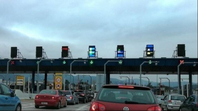 Σχεδόν 40.000 οχήματα πέρασαν το τελευταίο 24ωρο από τα διόδια της Αθηνών - Κορίνθου
