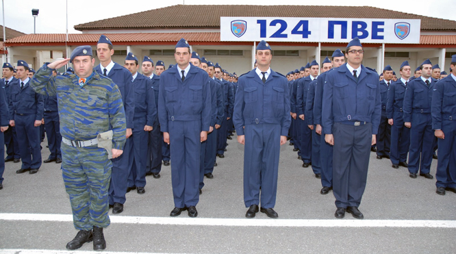 Κόβουν τον … ρουχισμό των νεοσύλλεκτων στην Τρίπολη;