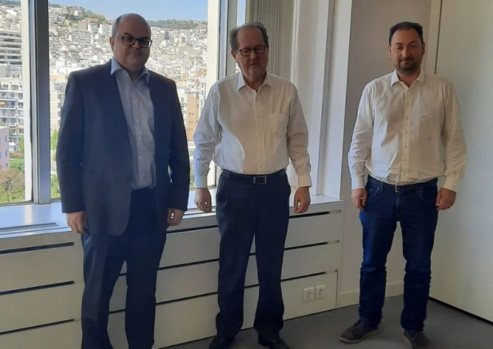 &Phi;&upsilon;&sigma;&iota;&kappa;ό &alpha;έ&rho;&iota;&omicron; &sigma;&tau;&eta;&nu; &Pi;&epsilon;&lambda;&omicron;&pi;ό&nu;&nu;&eta;&sigma;&omicron; | &Sigma;&epsilon;&iota;&rho;ά &epsilon;&pi;&alpha;&phi;ώ&nu; &epsilon;ί&chi;&epsilon; &omicron; &Nu;ί&kappa;&alpha;&sigmaf; &sigma;&tau;&eta;&nu; &Alpha;&theta;ή&nu;&alpha; - &Pi;&rho;&omicron;&chi;&omega;&rho;ά &sigma;&epsilon; έ&kappa;&tau;&alpha;&kappa;&tau;&epsilon;&sigmaf; &alpha;&nu;&alpha;&kappa;&omicron;&iota;&nu;ώ&sigma;&epsilon;&iota;&sigmaf; &tau;&eta;&nu; &Delta;&epsilon;&upsilon;&tau;έ&rho;&alpha;!