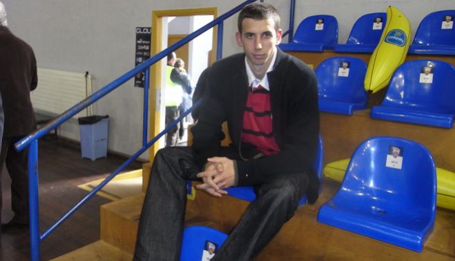 Ο Βλαδίμηρος Γιάνκοβιτς στο «2ο SEFA Basketball Camp»