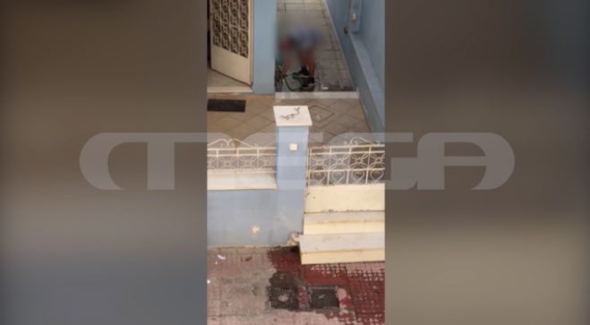 &Phi;&rho;ί&kappa;&eta; | Έ&rho;&iota;&xi;&epsilon; &nu;&epsilon;&rho;ό &kappa;&alpha;&iota; έ&pi;&nu;&iota;&xi;&epsilon; &gamma;&alpha;&tau;ά&kappa;&iota;&alpha; &pi;&omicron;&upsilon; &epsilon;ί&chi;&alpha;&nu; &kappa;&rho;&upsilon;&phi;&tau;&epsilon;ί &sigma;&epsilon; &sigma;&omega;&lambda;ή&nu;&alpha; (vd)