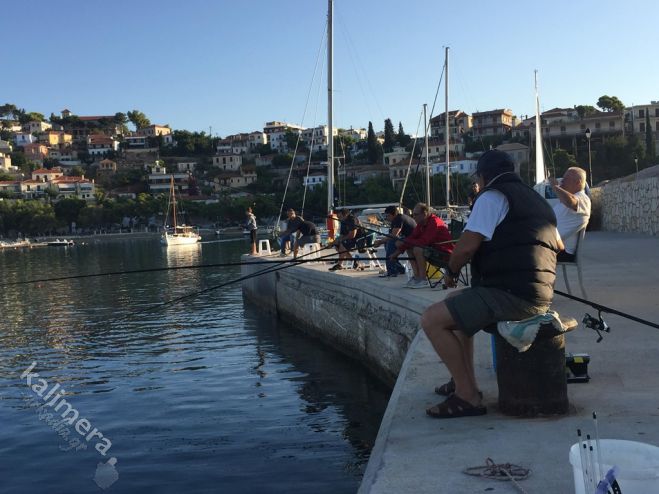 Αλιευτικοί αγώνες με σκάφη την Κυριακή στο Παράλιο Άστρος