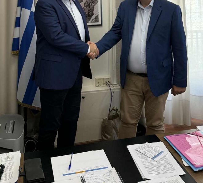 277 λέξεις για μία «θεσμική χαιρετούρα»;