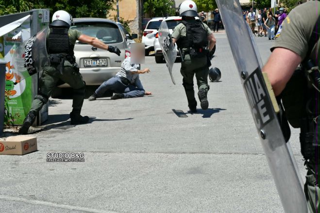 Ά&rho;&gamma;&omicron;&sigmaf; | &Epsilon;&pi;&epsilon;&iota;&sigma;ό&delta;&iota;&alpha; &mu;&epsilon;&tau;&alpha;&xi;ύ &alpha;&sigma;&tau;&upsilon;&nu;&omicron;&mu;ί&alpha;&sigmaf; &kappa;&alpha;&iota; &delta;&iota;&alpha;&delta;&eta;&lambda;&omega;&tau;ώ&nu; &sigma;&tau;&eta;&nu; &pi;&omicron;&rho;&epsilon;ί&alpha; &gamma;&iota;&alpha; &tau;&omicron;&nu; 20&chi;&rho;&omicron;&nu;&omicron; &Theta;&omicron;&delta;&omega;&rho;ή (vd)
