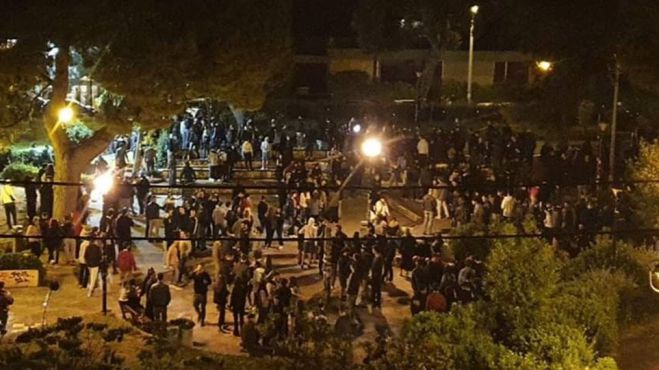 Party &mu;&epsilon; &mu;&pi;ί&rho;&epsilon;&sigmaf; &kappa;&alpha;&iota; &mu;&omicron;&upsilon;&sigma;&iota;&kappa;ή &sigma;&tau;&eta;&nu; &Alpha;&gamma;ί&alpha; &Pi;&alpha;&rho;&alpha;&sigma;&kappa;&epsilon;&upsilon;ή - &Epsilon;&pi;&epsilon;&iota;&sigma;ό&delta;&iota;&alpha; &nu;&epsilon;&alpha;&rho;ώ&nu; &mu;&epsilon; &tau;&alpha; &Mu;&Alpha;&Tau; (vd)