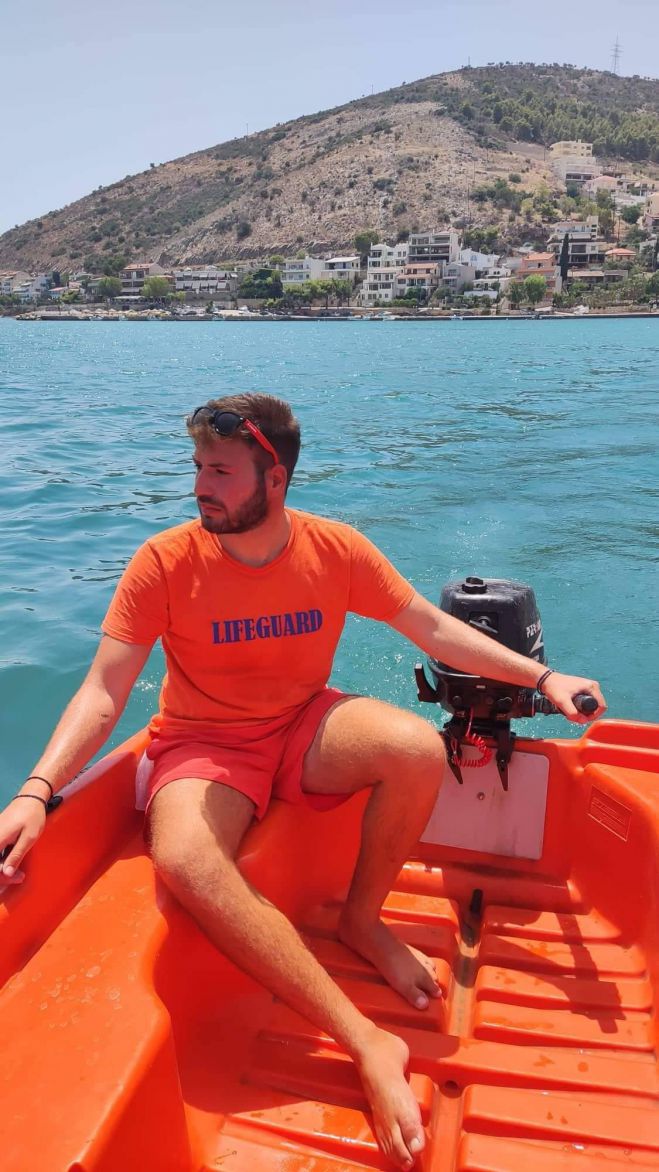 Από βέβαιο πνιγμό διασώθηκε αλλοδαπός στο Κιβέρι