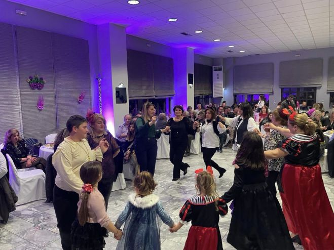 &Eta; &alpha;&pi;&omicron;&kappa;&rho;&iota;ά&tau;&iota;&kappa;&eta; &epsilon;&kappa;&delta;ή&lambda;&omega;&sigma;&eta; &tau;&omicron;&upsilon; &Sigma;&upsilon;&lambda;&lambda;ό&gamma;&omicron;&upsilon; &Alpha;&lambda;έ&alpha;&sigmaf; (&epsilon;&iota;&kappa;ό&nu;&epsilon;&sigmaf;)