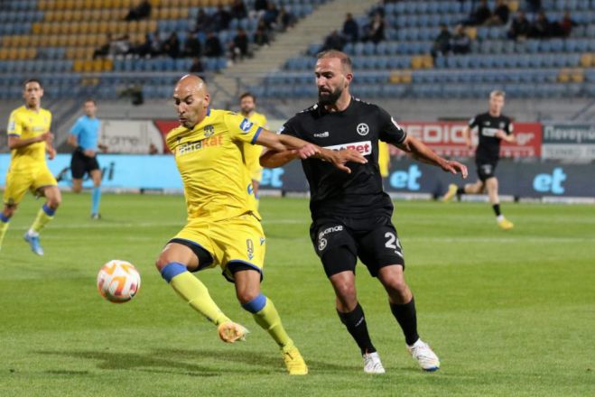 &Alpha;&pi;&omicron;&delta;&epsilon;&kappa;&alpha;&tau;&iota;&sigma;&mu;έ&nu;&omicron;&sigmaf; &sigma;&tau;&eta;&nu; &Tau;&omicron;ύ&mu;&pi;&alpha; &omicron; &Alpha;&sigma;&tau;έ&rho;&alpha;&sigmaf; | &Epsilon;&kappa;&tau;ό&sigmaf; &kappa;&alpha;&iota; &omicron; &Mu;&pi;&alpha;&rho;ά&lambda;&epsilon;&sigmaf;