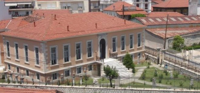 &Mu;ό&nu;&iota;&mu;&epsilon;&sigmaf; &kappa;&alpha;&iota; &pi;&epsilon;&rho;&iota;&omicron;&delta;&iota;&kappa;έ&sigmaf; &epsilon;&kappa;&theta;έ&sigma;&epsilon;&iota;&sigmaf; &sigma;&tau;&alpha; &alpha;&rho;&chi;&alpha;&iota;&omicron;&lambda;&omicron;&gamma;&iota;&kappa;ά &mu;&omicron;&upsilon;&sigma;&epsilon;ί&alpha; &Tau;&rho;ί&pi;&omicron;&lambda;&eta;&sigmaf; &kappa;&alpha;&iota; &Tau;&epsilon;&gamma;έ&alpha;&sigmaf;