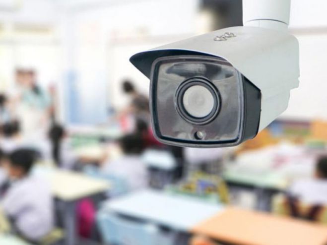 &quot;Όχι κάμερες στα σχολεία&quot; | Σχεδόν 30.000 υπογραφές για το διαδικτυακό ψήφισμα!