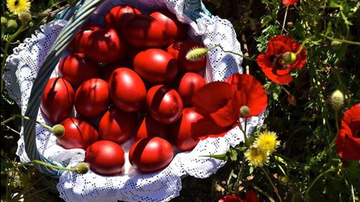 &Omicron;&iota; &Pi;&alpha;&sigma;&chi;&alpha;&lambda;&iota;&nu;έ&sigmaf; &epsilon;&kappa;&delta;&eta;&lambda;ώ&sigma;&epsilon;&iota;&sigmaf; &sigma;&tau;&omicron; &Beta;&alpha;&lambda;&tau;&epsilon;&sigma;&iota;&nu;ί&kappa;&omicron; &Gamma;&omicron;&rho;&tau;&upsilon;&nu;ί&alpha;&sigmaf;